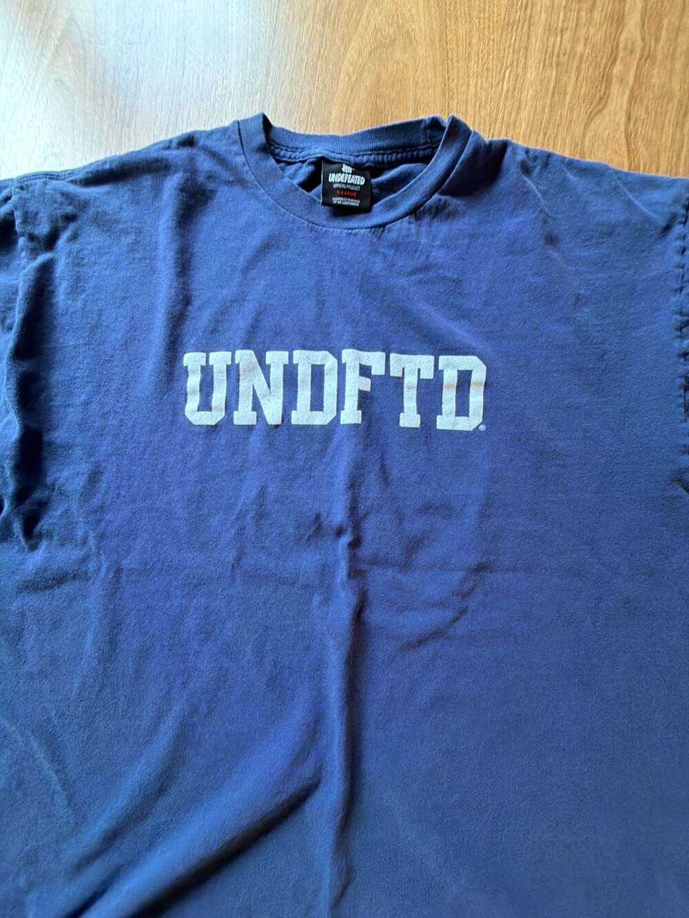 Undefeated T-Shirt Size X-Large Blue Logo Graphic Tee